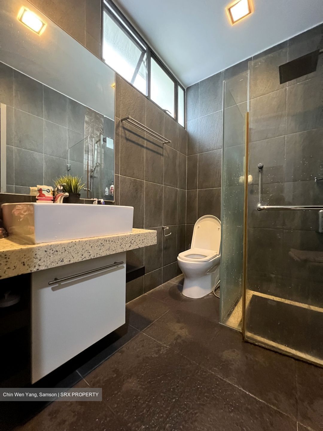 Choa Chu Kang Road (D23), Terrace #499547021